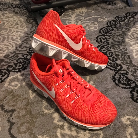 Nike Shoes - Nike Blood Orange Neutral Soft Ride Running Shoes